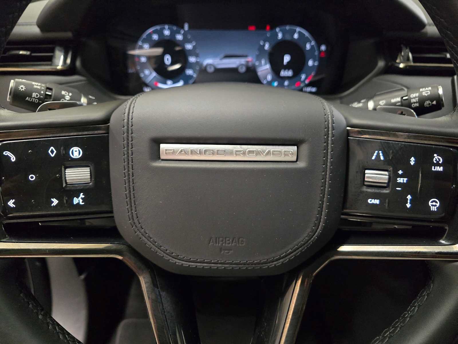 Used 2026 Land Rover Range Rover Velar Dynamic SE AWD/4WD image 24