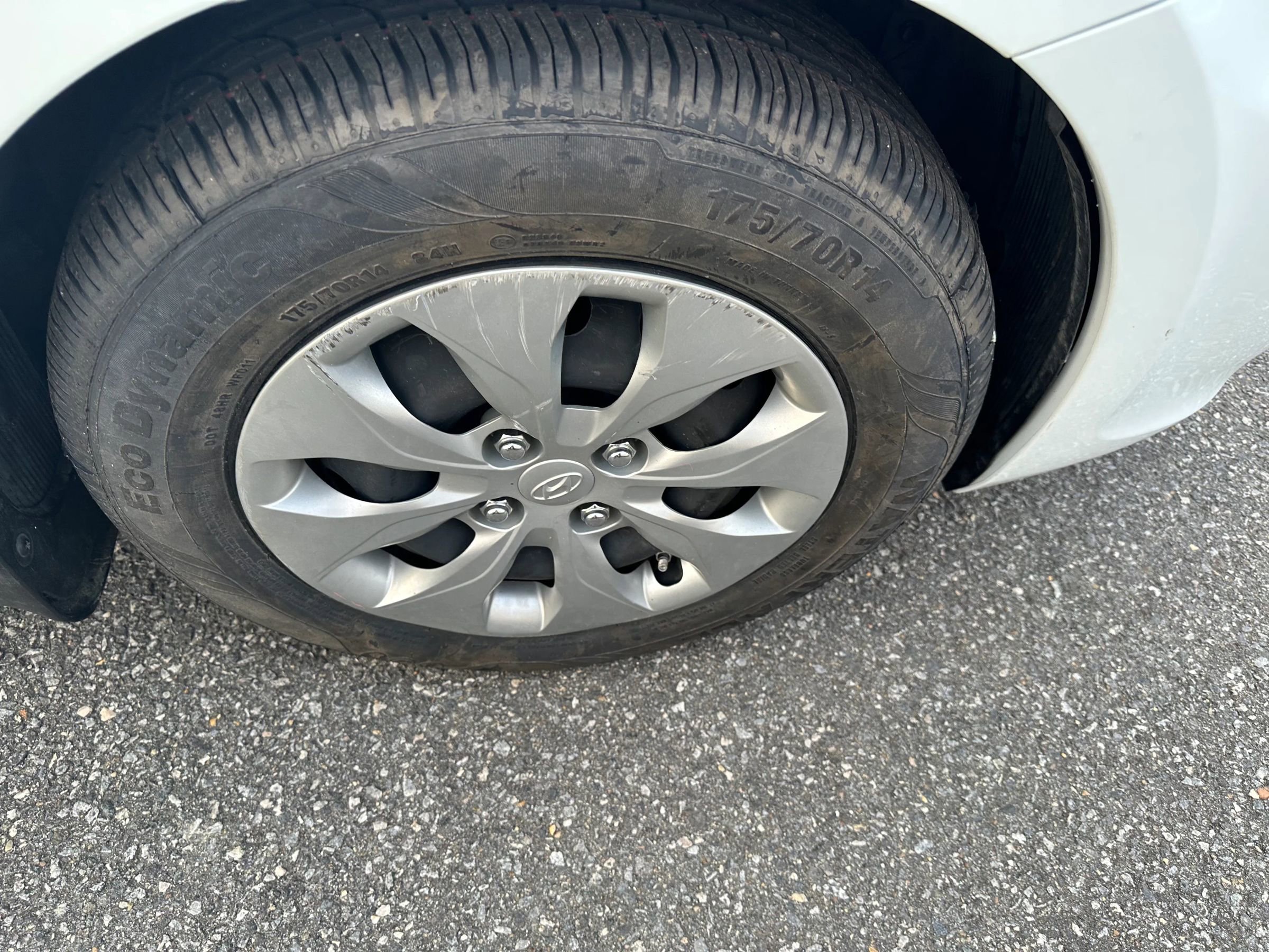 Used 2015 Hyundai Accent GS image 29