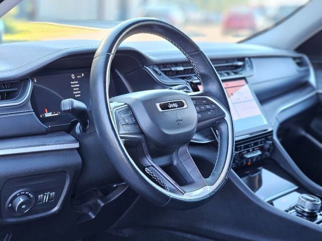 Used 2021 Jeep Grand Cherokee L Limited image 12