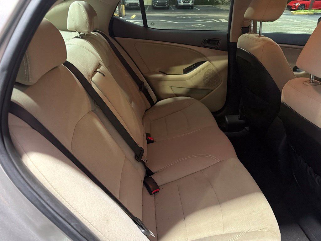 Used 2015 Kia Optima LX FWD image 6
