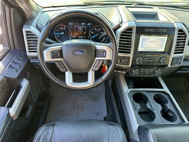 Used 2017 Ford F350 Lariat image 17