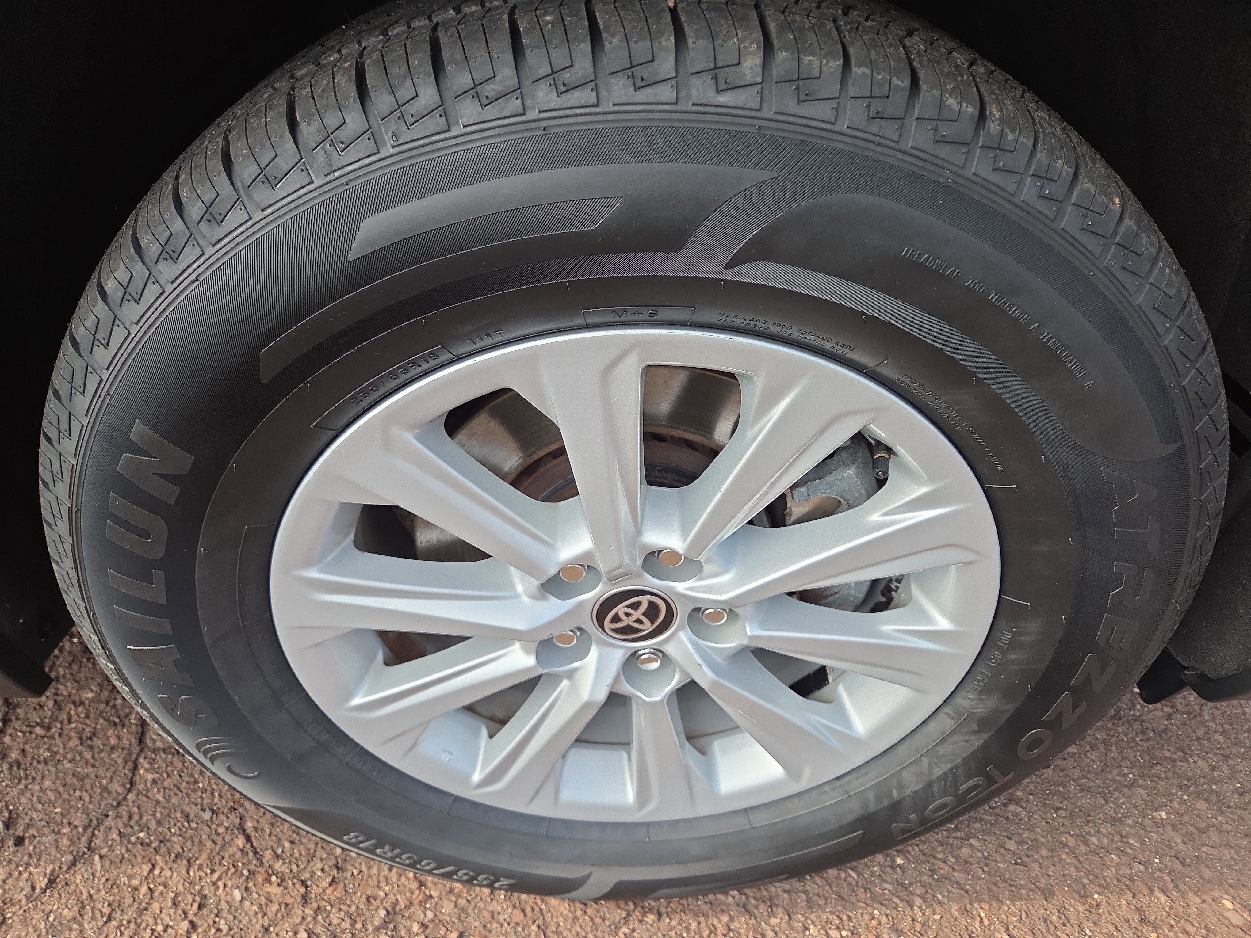 Certified 2024 Toyota Grand Highlander AWD image 9