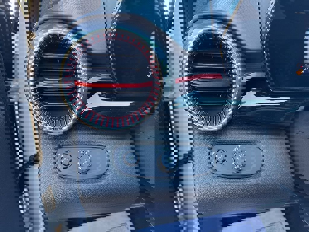 New 2026 Chevrolet Trax RS image 14