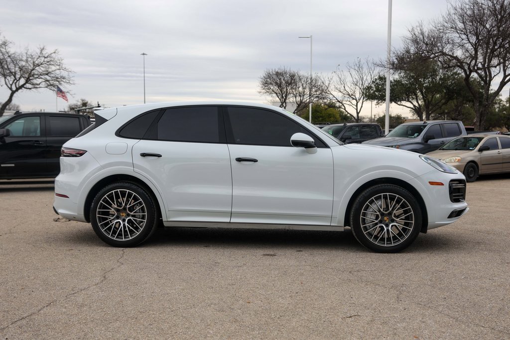 Used 2020 Porsche Cayenne Turbo w/ Assistance Package image 5