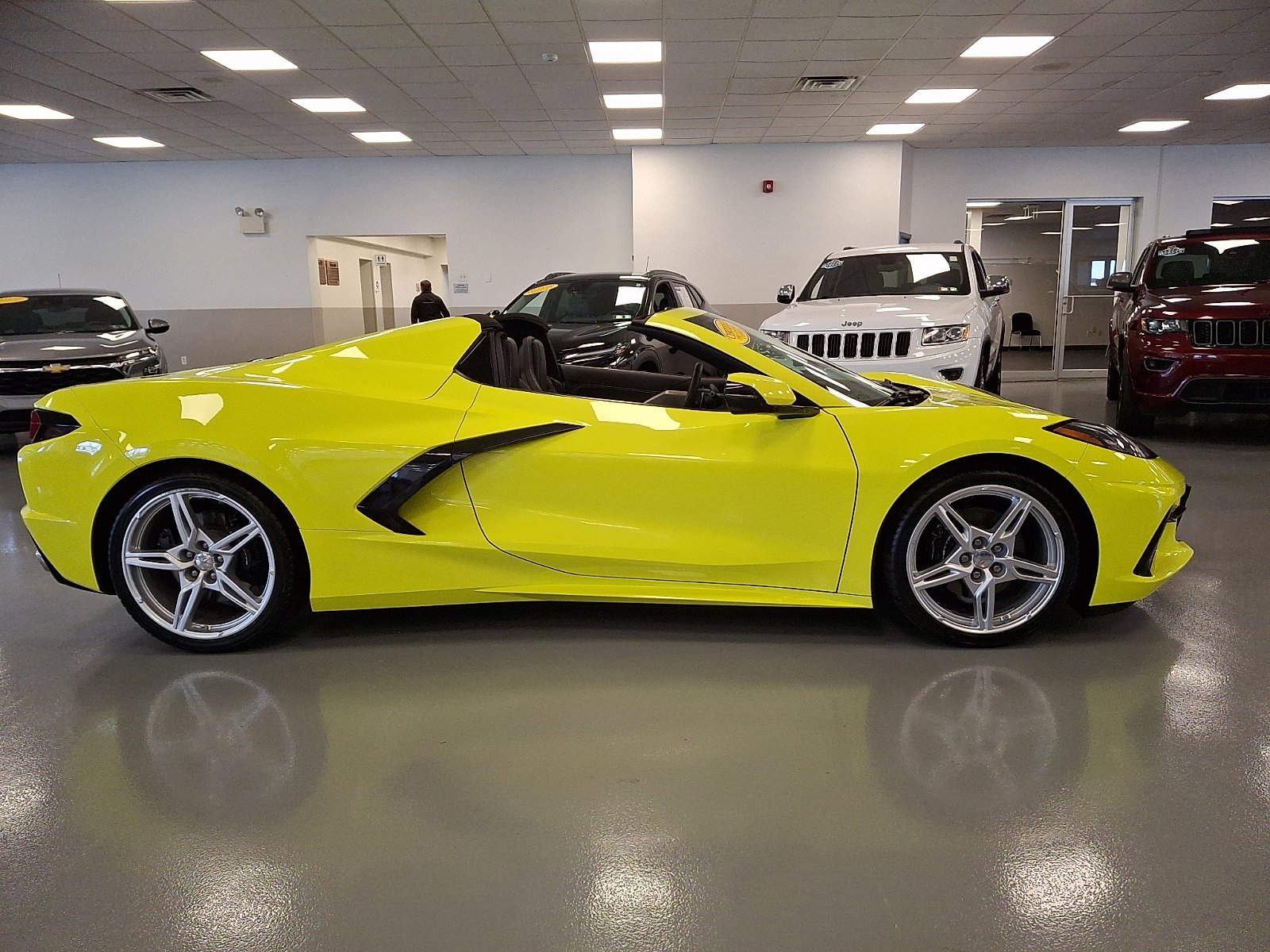 Certified 2023 Chevrolet Corvette Stingray Preferred Conv w/ 2LT RWD image 7