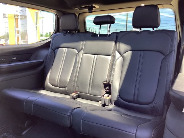 New 2026 Jeep Grand Wagoneer 4WD image 29