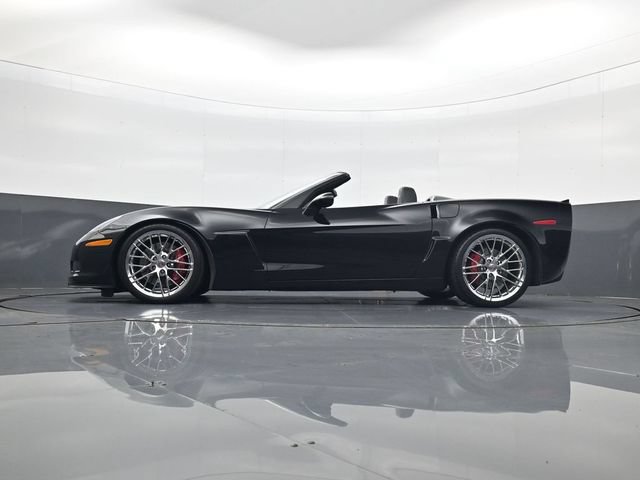 Used 2013 Chevrolet Corvette 427 w/ 1SB Preferred Equipment Group RWD image 27