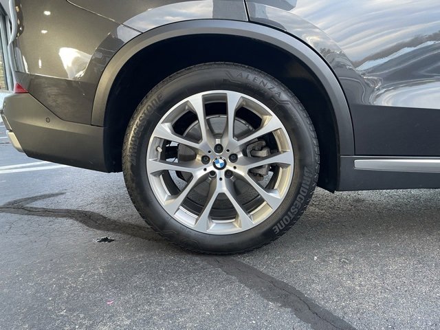 Used 2019 BMW X5 xDrive40i w/ Premium Package 2 image 36