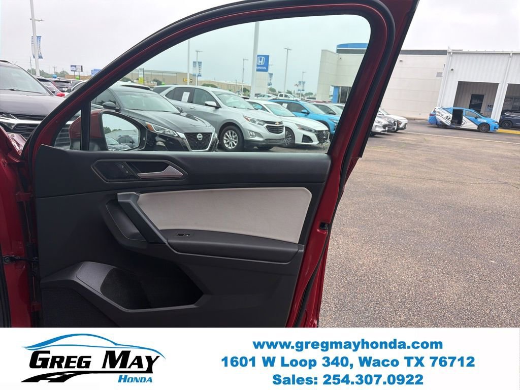 Used 2019 Volkswagen Tiguan SE FWD image 30