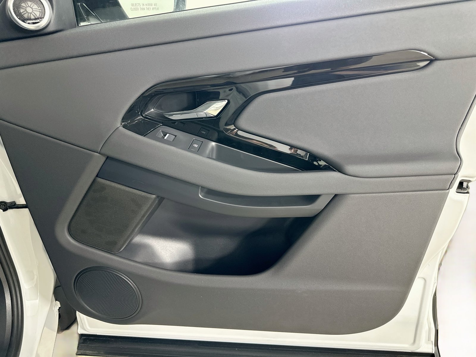 New 2026 Land Rover Range Rover Evoque S AWD/4WD image 41