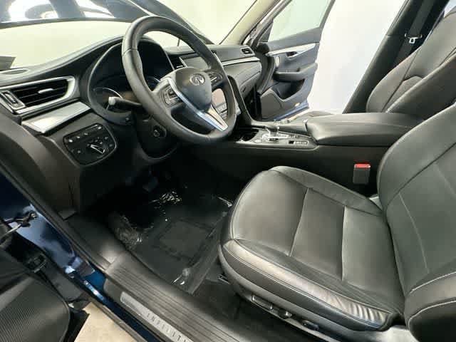 Used 2019 INFINITI QX50 Essential w/ Proactive Package AWD/4WD image 17