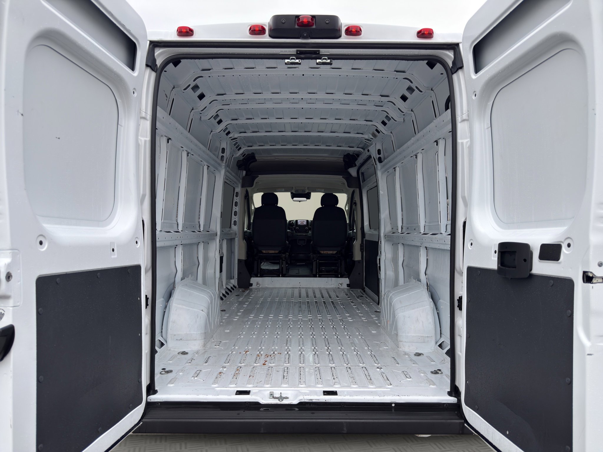 Used 2022 RAM ProMaster 3500 image 22
