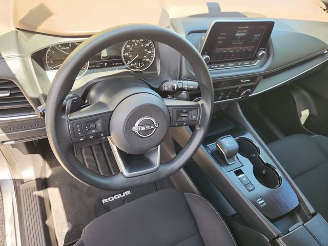 Used 2023 Nissan Rogue S image 10