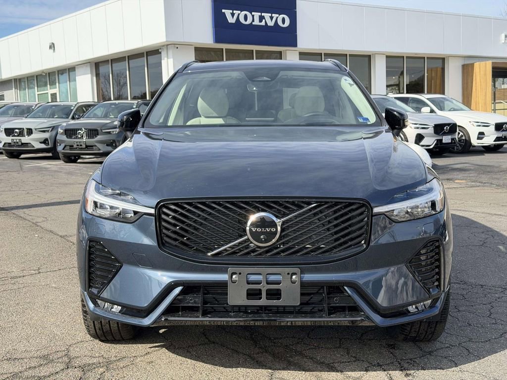 New 2026 Volvo XC60 B5 Ultra w/ Protection Package Premier image 23