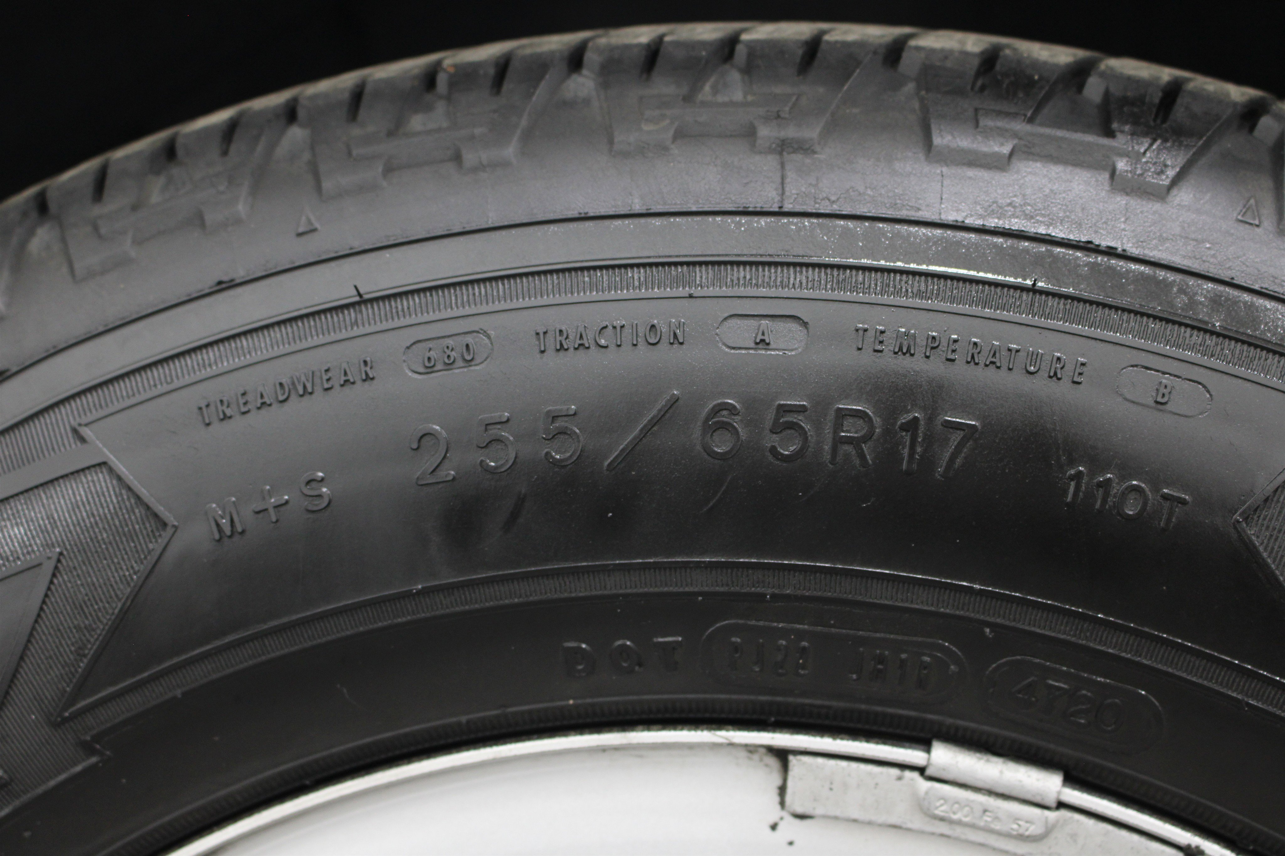 Used 2021 Chevrolet Colorado W/T image 34