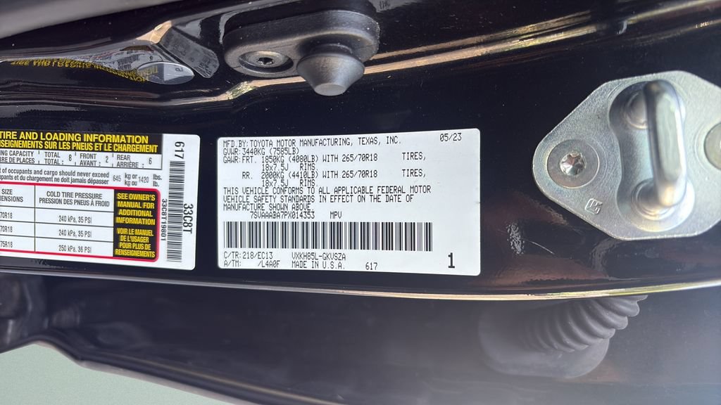 Used 2023 Toyota Sequoia SR5 w/ SR5 Premium Package AWD/4WD image 27