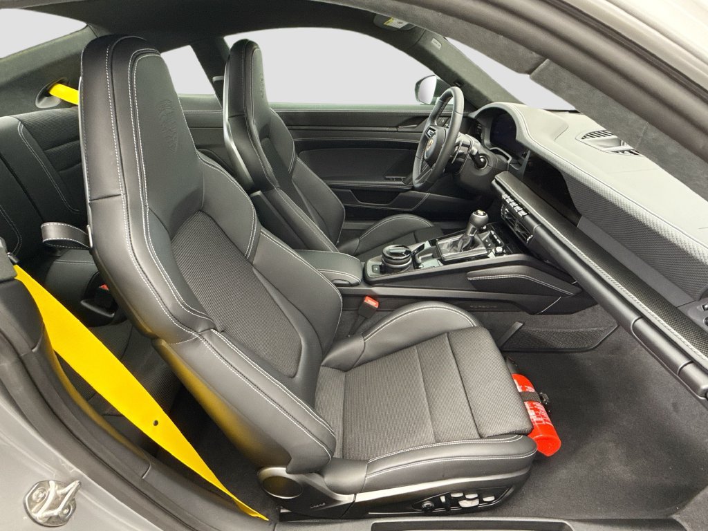 Certified 2026 Porsche 911 GT3 RWD image 22
