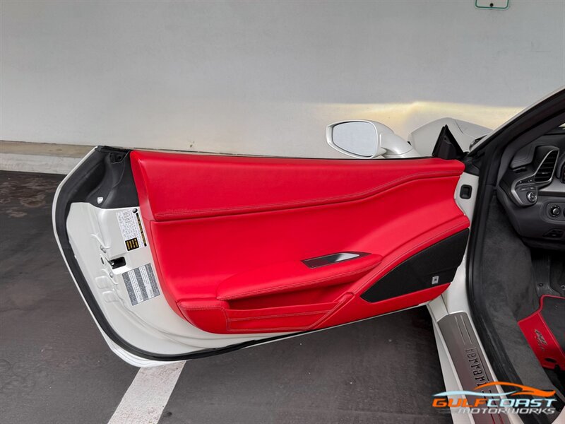 Used 2014 Ferrari 458 Spider RWD image 23