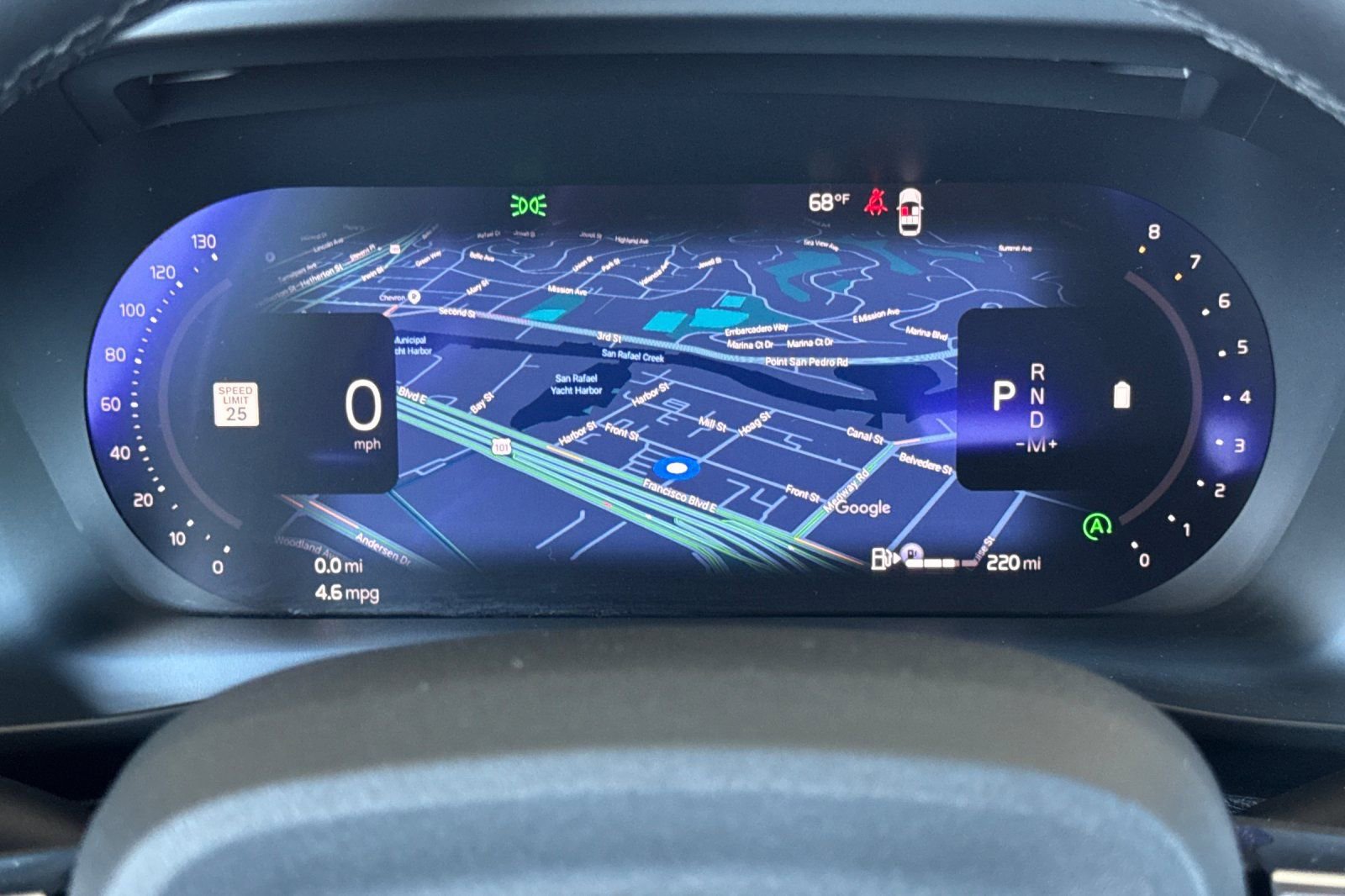 Certified 2025 Volvo XC40 B5 Core AWD/4WD image 28