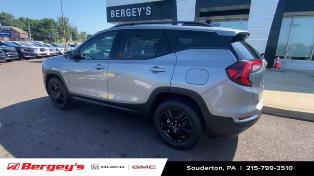 Certified 2023 GMC Terrain AT4 w/ Infotainment Package II AWD/4WD image 8