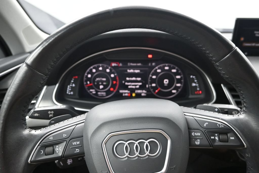 Used 2019 Audi Q7 3.0T Prestige w/ Prestige Package AWD/4WD image 16
