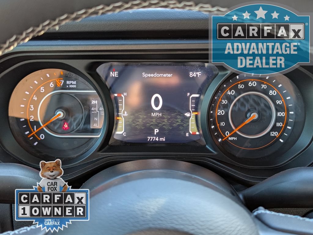 Used 2025 Jeep Gladiator Mojave AWD/4WD image 14