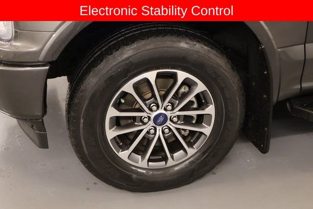 Used 2020 Ford F150 Lariat w/ Equipment Group 502A Luxury image 9