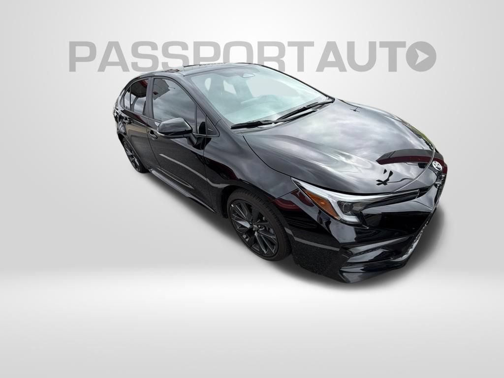 Used 2026 Toyota Corolla SE FWD image 8