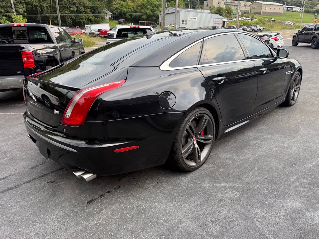 Used 2014 Jaguar XJ R LWB RWD image 7
