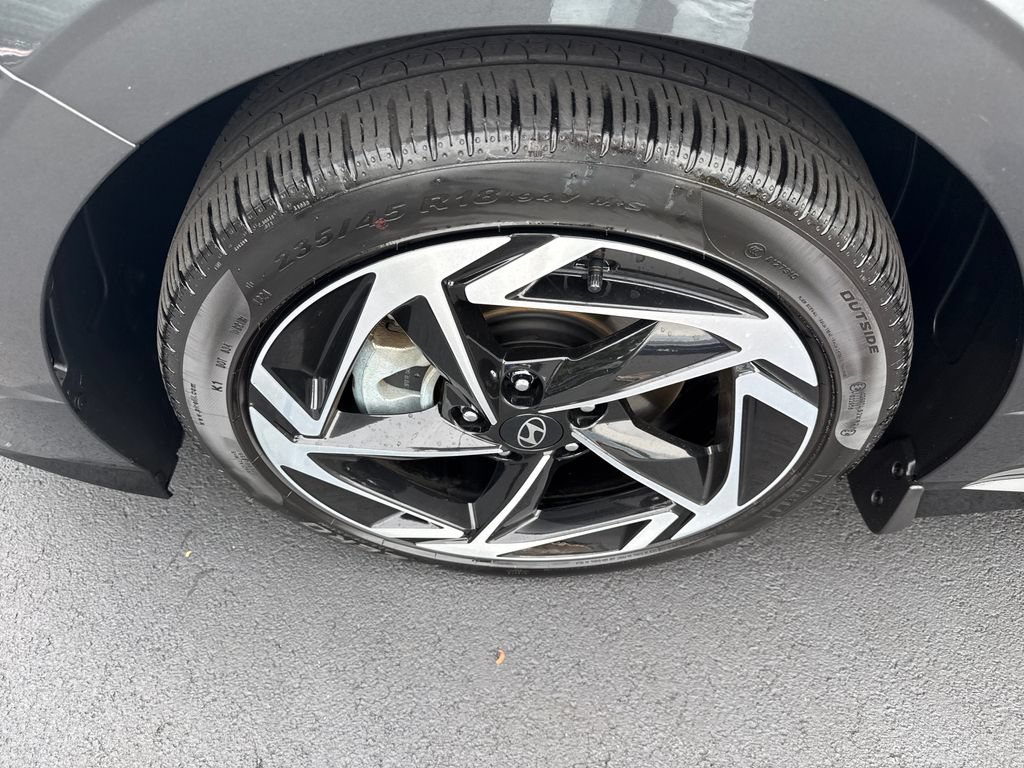 Certified 2024 Hyundai Sonata SEL w/ Convenience Package FWD image 38
