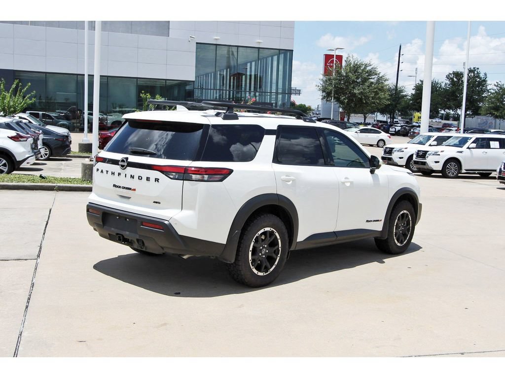 Used 2025 Nissan Pathfinder Rock Creek AWD/4WD image 5