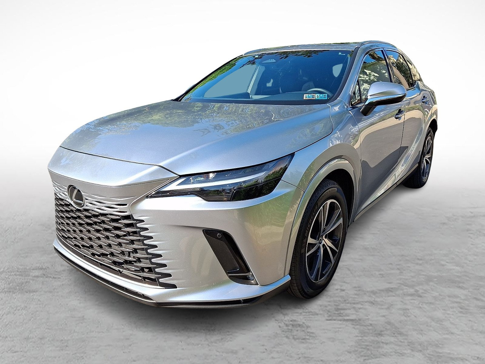 Certified 2023 Lexus RX 350 Premium w/ Cold Area Package AWD/4WD image 3