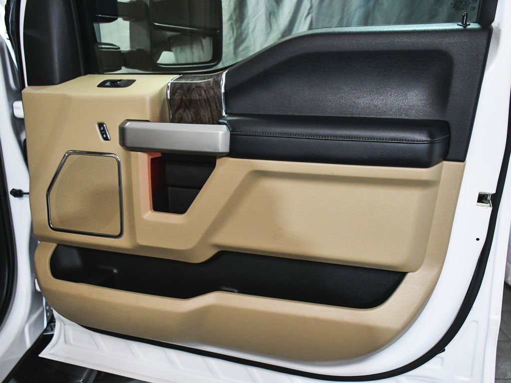 Used 2017 Ford F350 Lariat w/ Lariat Ultimate Package image 14