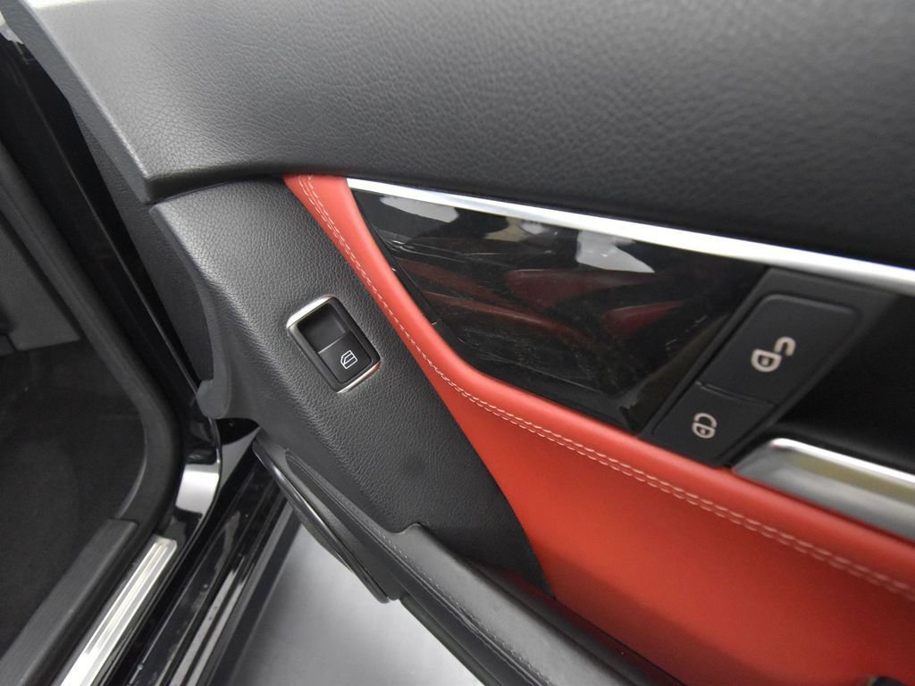 Used 2014 Mercedes-Benz C 63 AMG Sedan image 45