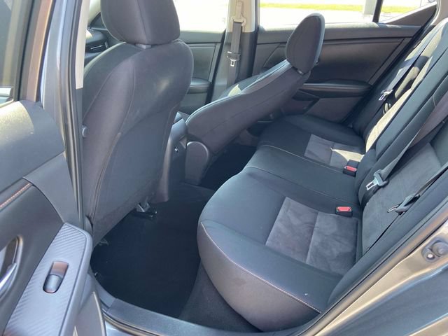 Used 2022 Nissan Sentra SR w/ Electronics Package FWD image 9
