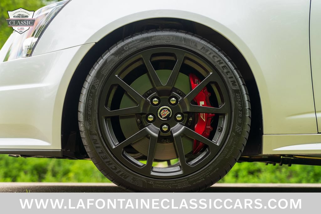 Used 2015 Cadillac CTS V RWD image 26