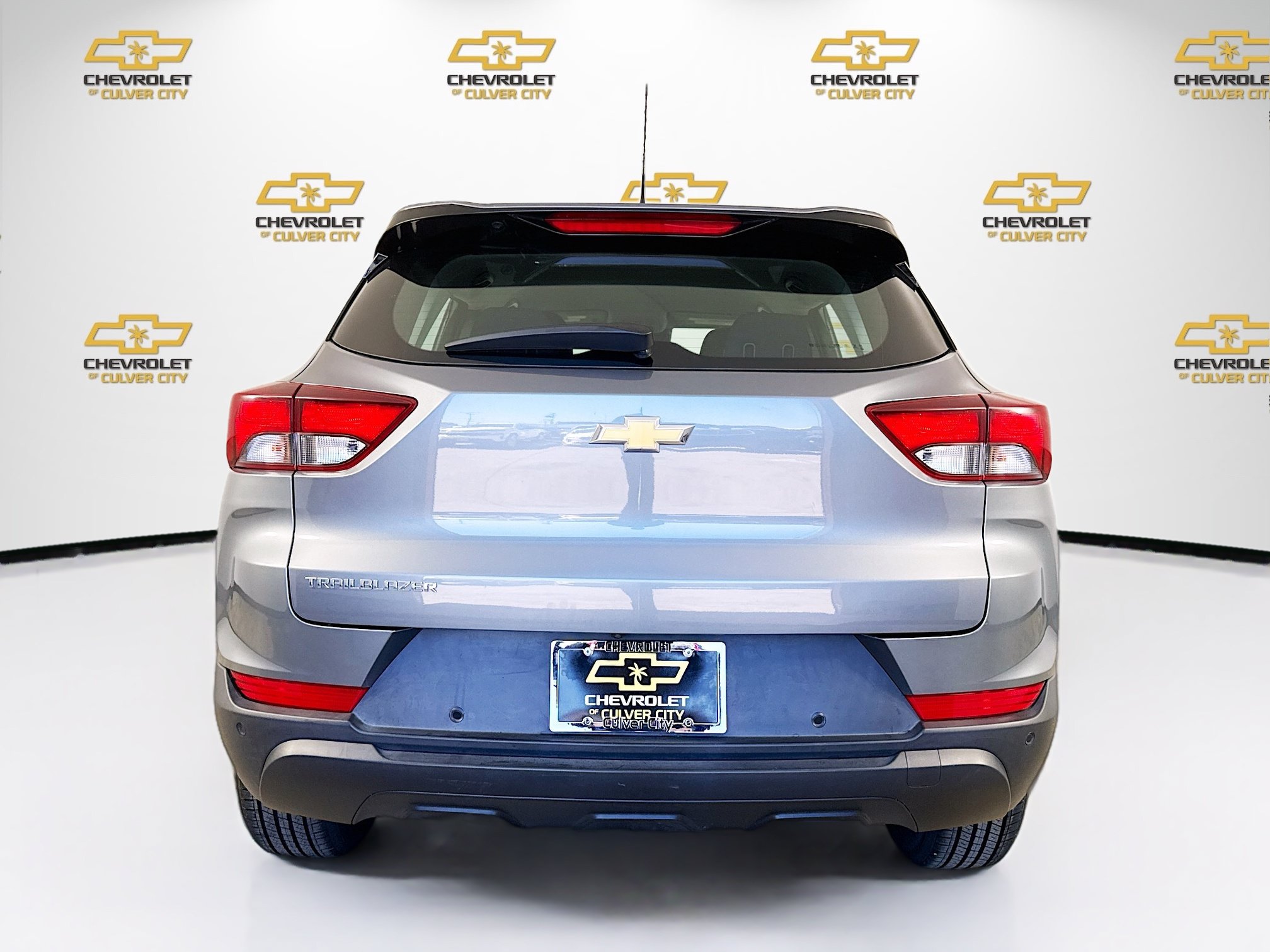 Used 2021 Chevrolet TrailBlazer LS FWD image 7