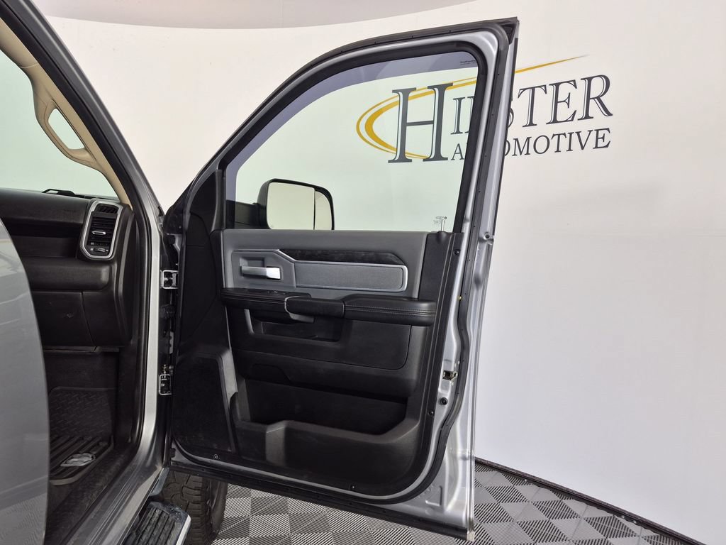 Used 2019 RAM 2500 Big Horn AWD/4WD image 33