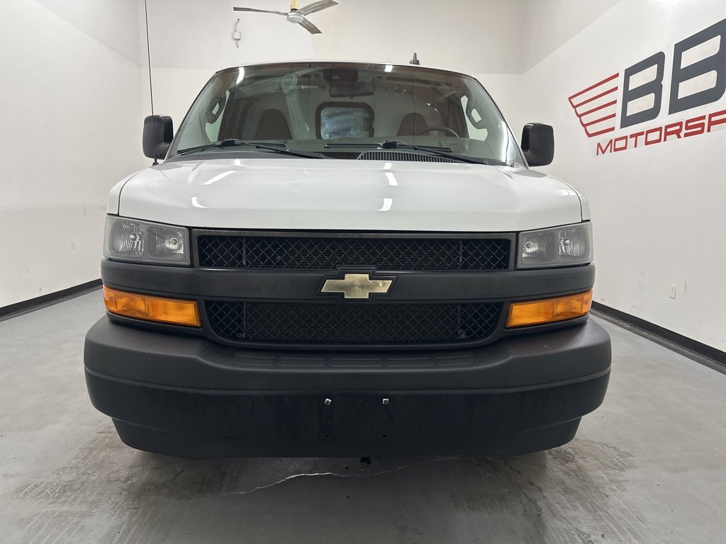 Used 2020 Chevrolet Express 2500 image 4