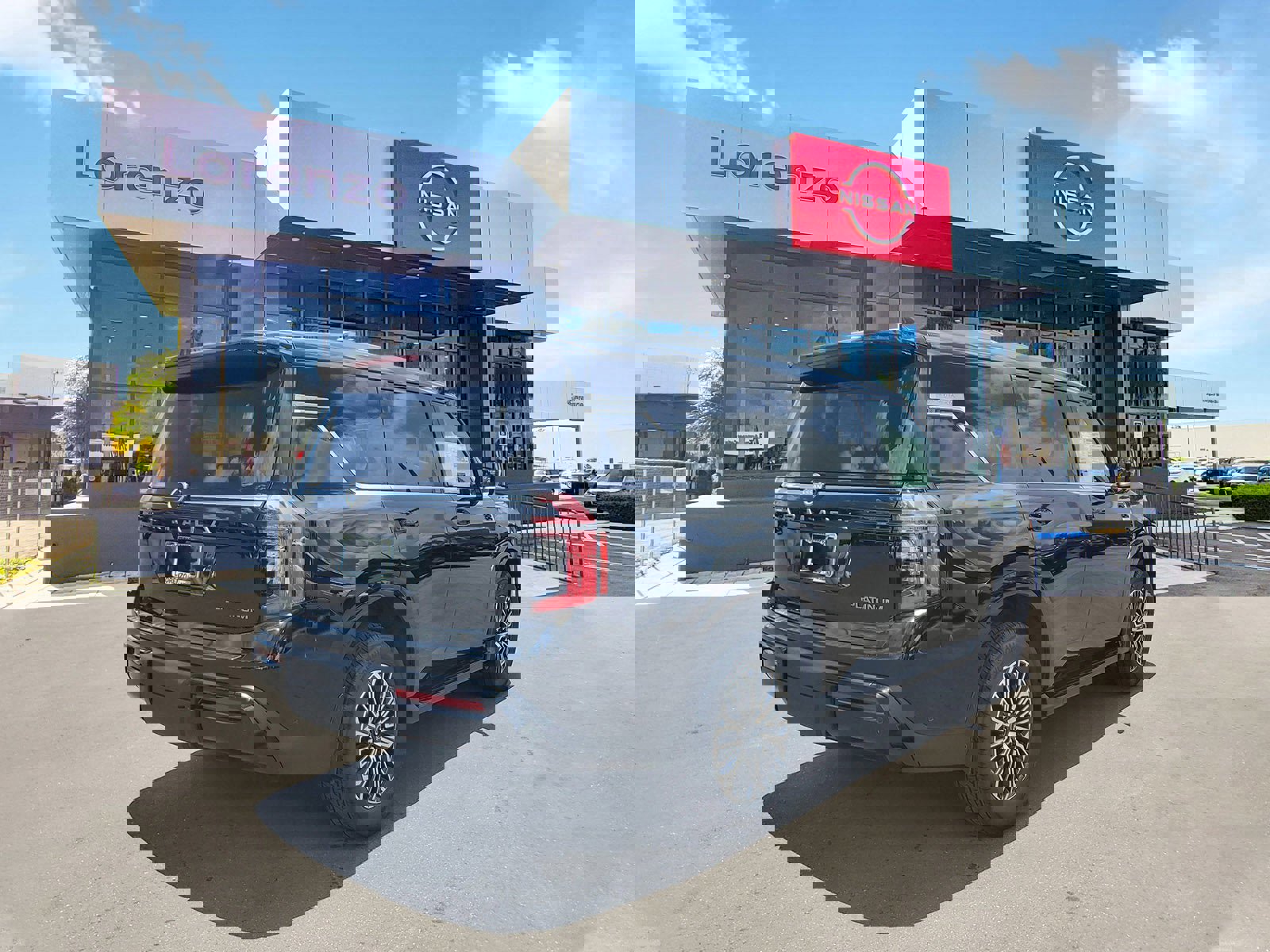 New 2025 Nissan Armada Platinum image 4