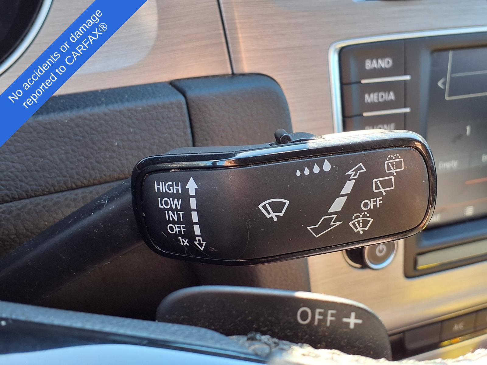 Used 2016 Volkswagen Golf S FWD image 21