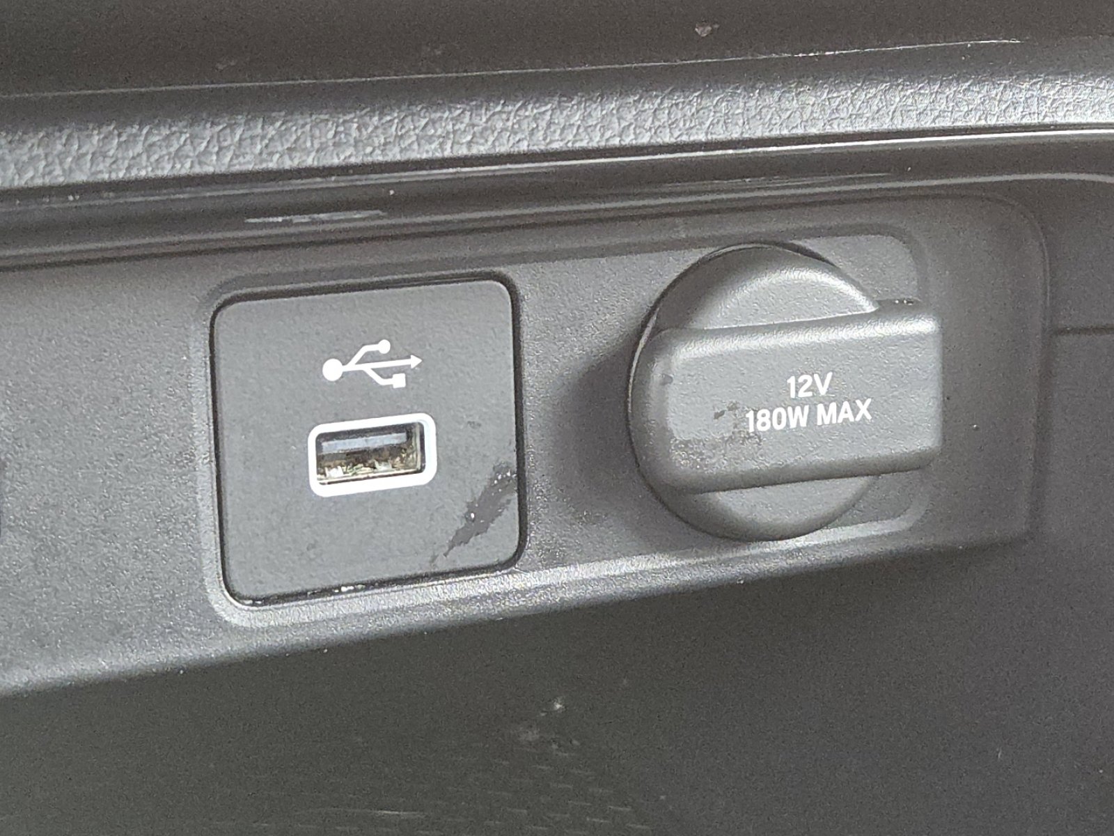 Used 2025 Honda CR-V LX image 5