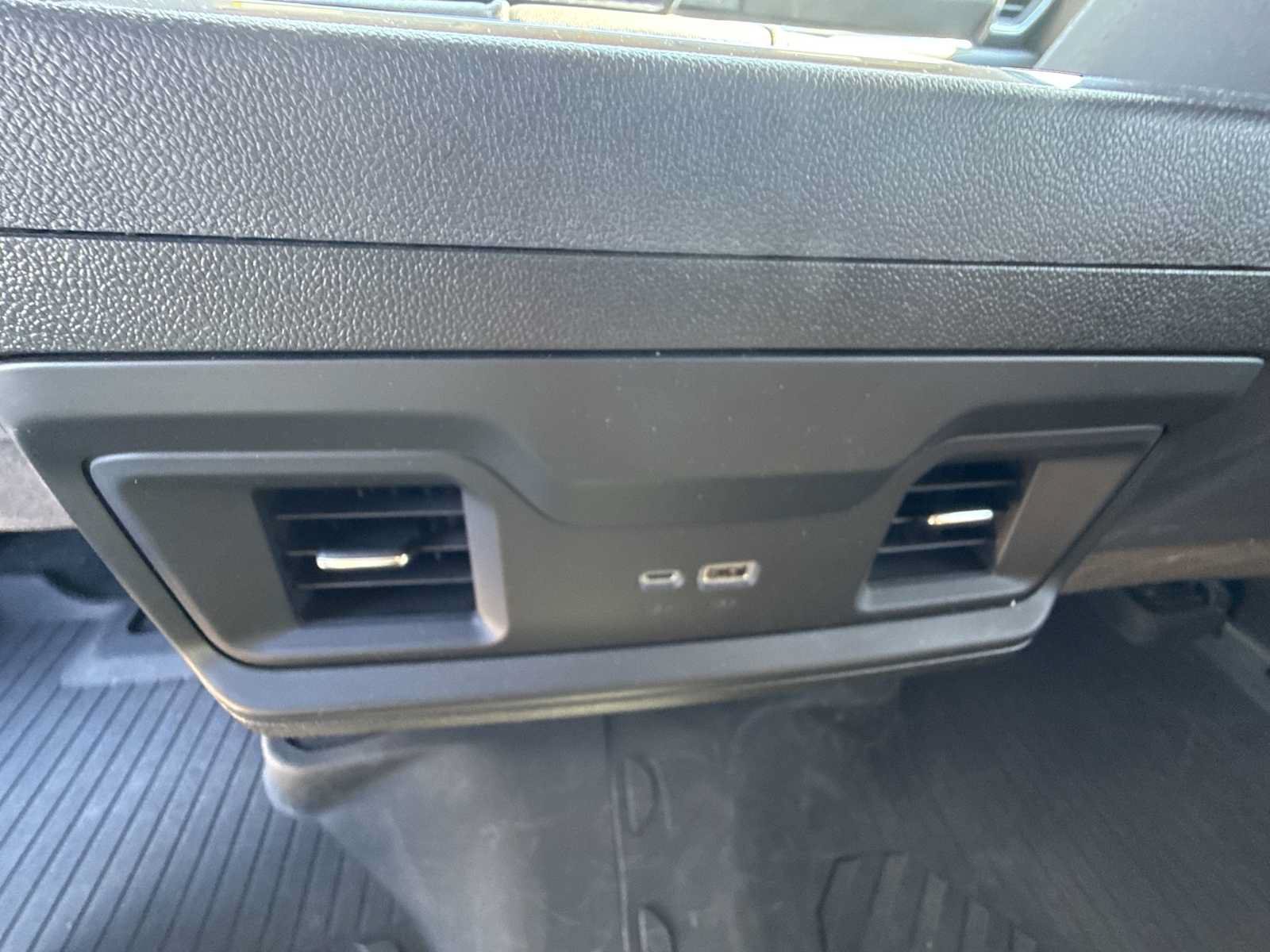 Certified 2024 Chevrolet Silverado 2500 LT AWD/4WD image 20