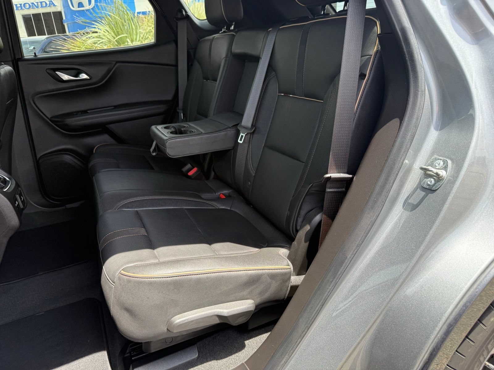 Used 2024 Chevrolet Blazer Premier w/ Driver Confidence II Package FWD image 38