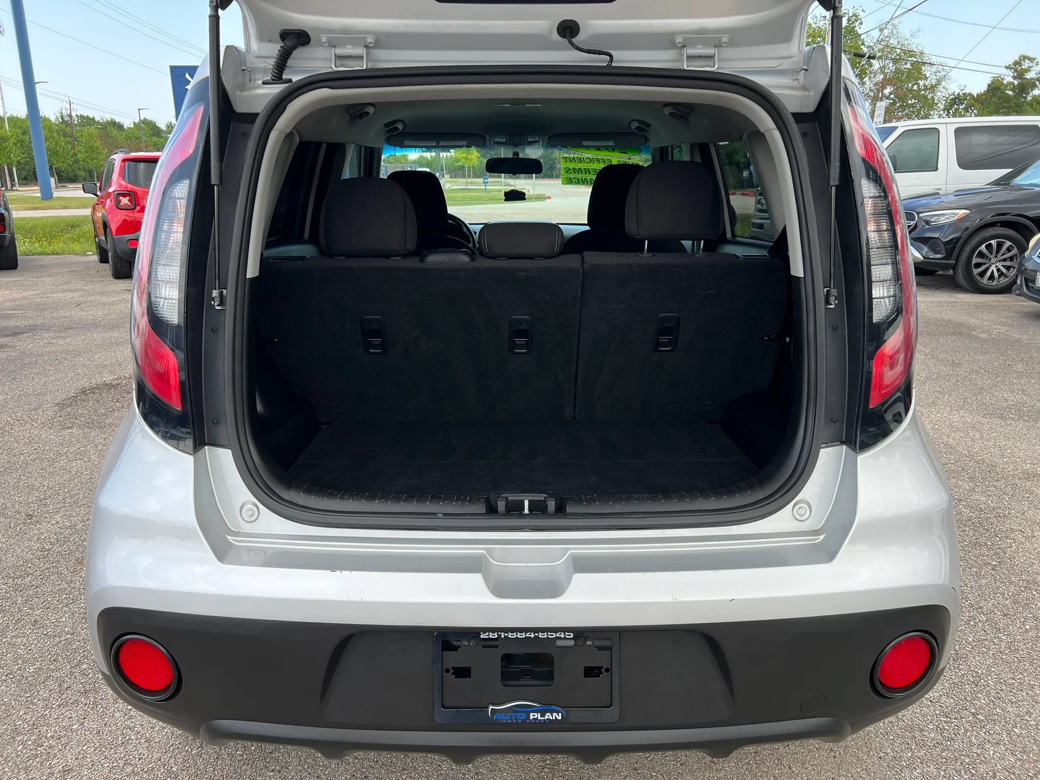 Used 2017 Kia Soul FWD image 23