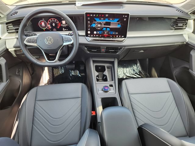 New 2026 Volkswagen Tiguan SE AWD/4WD image 24