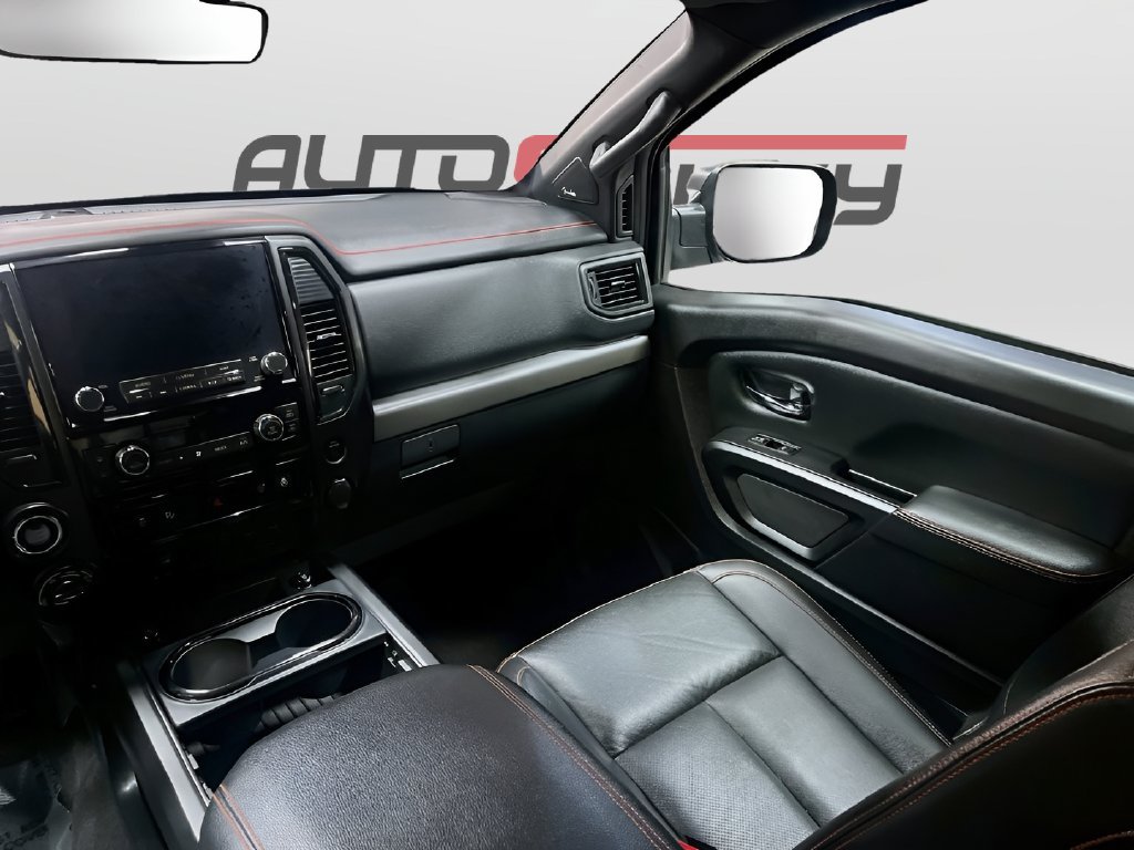 Used 2024 Nissan Titan PRO-4X w/ Pro-4x Convenience Package AWD/4WD image 25