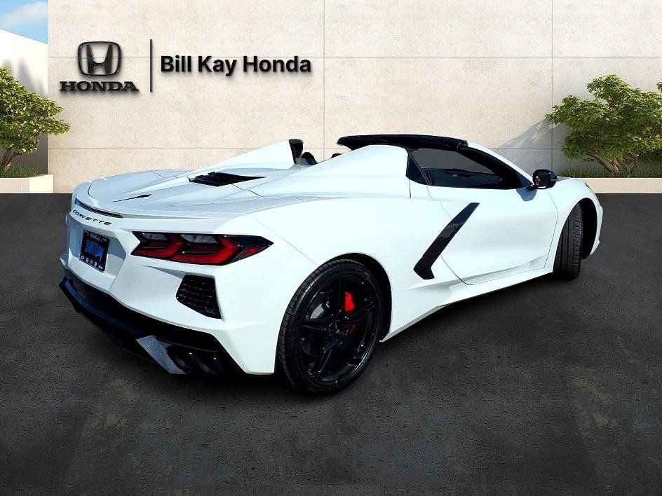 Used 2024 Chevrolet Corvette Stingray Preferred Conv w/ Battery Protection Package image 3