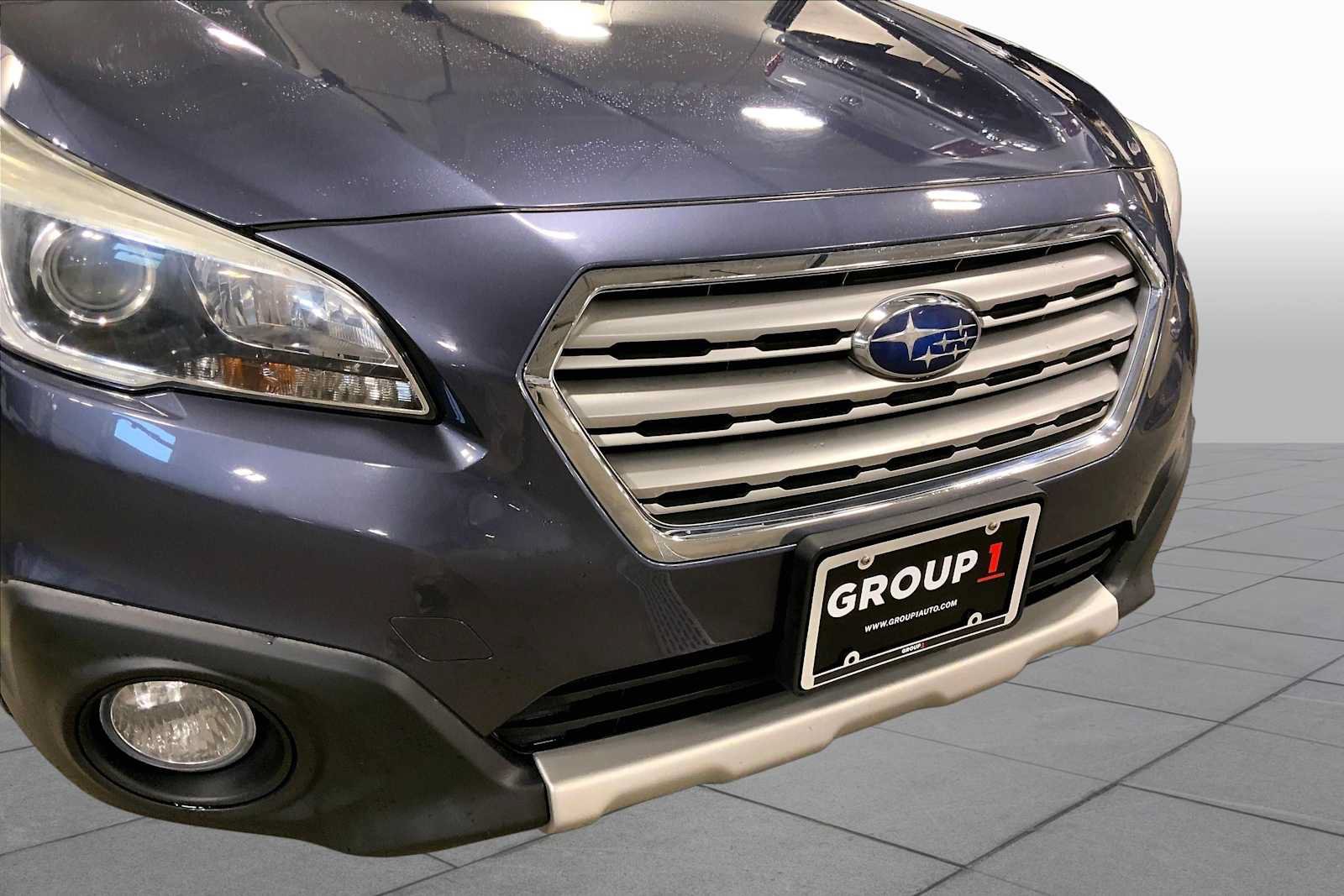 Used 2017 Subaru Outback 3.6R Limited AWD/4WD image 30