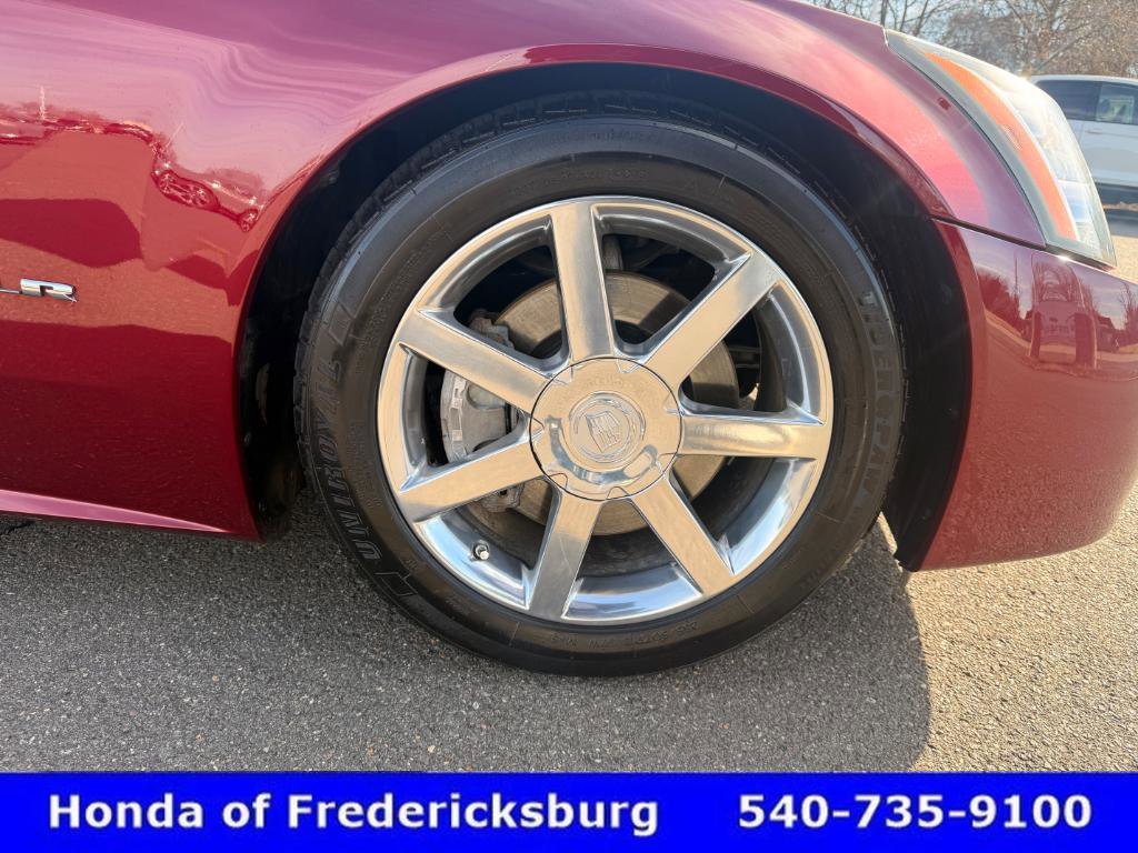 Used 2007 Cadillac XLR image 13